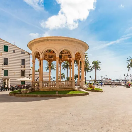 Amazing In With House Sea View Nyaraló Rapallo